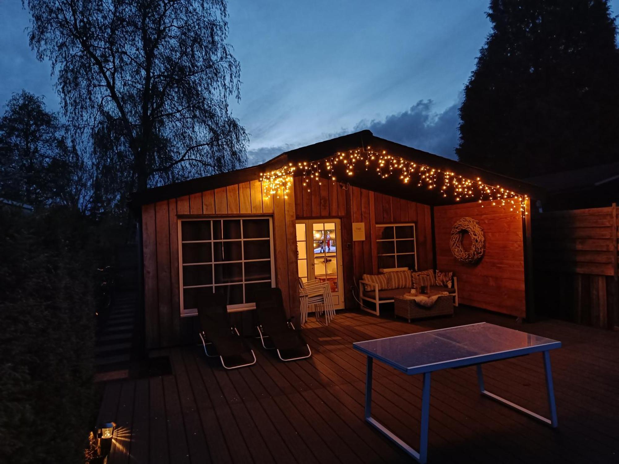 Time 2 Relax Aan Het Water Chalet